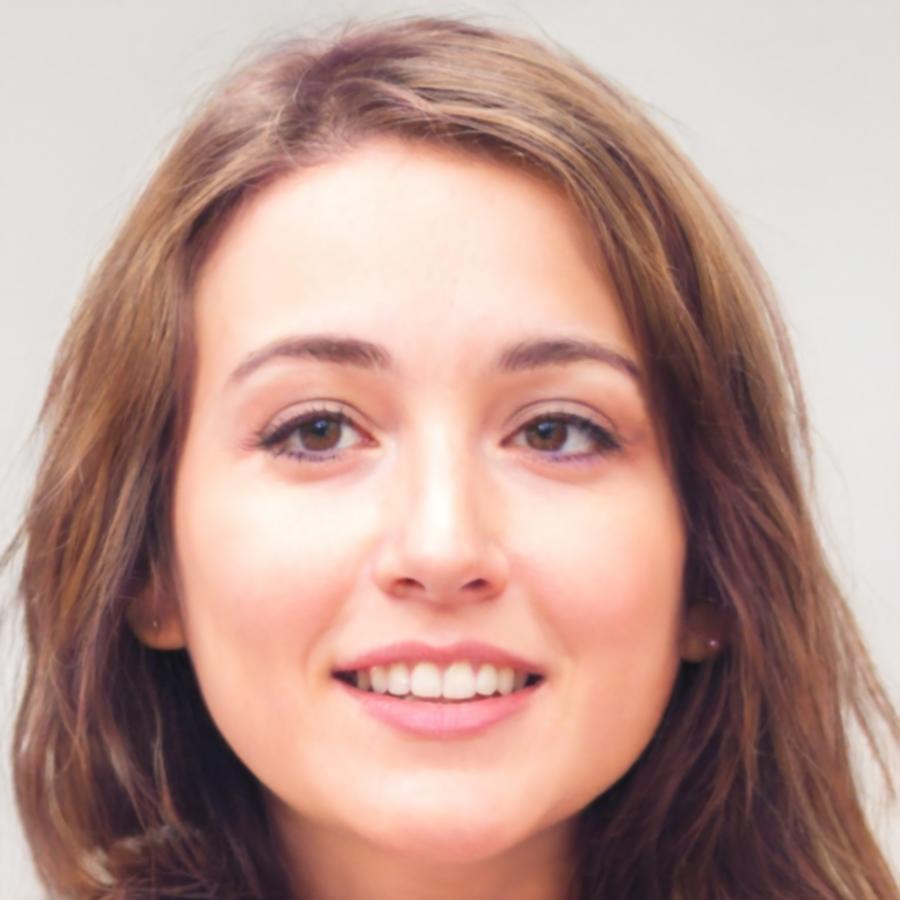 Porträt von Lisa Neumann - Expertin für achtsame Kommunikation
